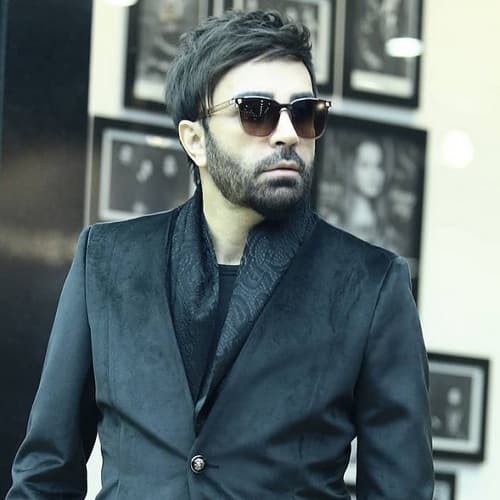 علی لهراسبی شاخه گل